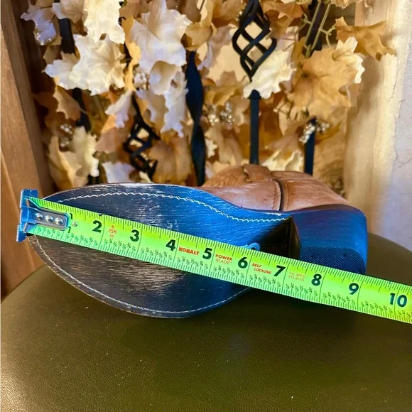 Dingo Tan Leather Western Ankle Boots - Picture 11 of 13